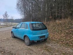 Blau Gebraucht 2006 Opel Corsa Kleinwagen | 2.200 € (Fairer Preis)