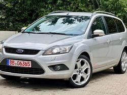 Grau Gebraucht 2008 Ford Focus ST-Line Kombi | 2.700 € (Superpreis)