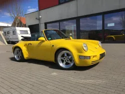 Gelb Gebraucht 1984 Porsche 964 Cabrio | 74.900 €