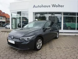 Uranograu Gebraucht 2022 VW Golf VIII Life Kombi | 19.830 € (Teuer)