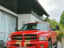 Rot Gebraucht 2000 Dodge Ram Abholung | 11.000 €