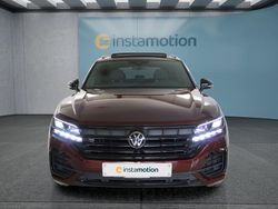 Rot Gebraucht 2023 VW Touareg SUV | 64.799 € (Fairer Preis)