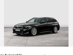Schwarz Gebraucht 2025 BMW 330 Comfort Edition Kombi | 46.980 € (Teuer)