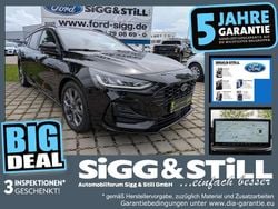 Agate black metallic Gebraucht 2024 Ford Focus ST-Line Kombi | 23.250 € (Superpreis)