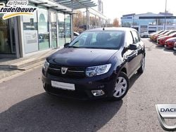 Blau Gebraucht 2020 Dacia Sandero Essentiel Limousine | 8.490 € (Guter Preis)