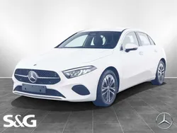 Weiß Gebraucht 2024 Mercedes A180 Progressive Kleinwagen | 27.990 € (Guter Preis)