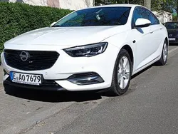 Weiß Gebraucht 2018 Opel Insignia Business Edition Limousine | 14.500 € (Guter Preis)