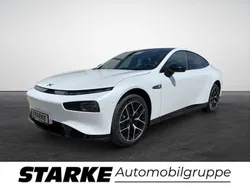 Arctic white Neu 2025 XPENG P7 AWD Performance Limousine | 43.290 € (Superpreis)