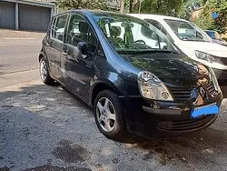 Schwarz Gebraucht 2007 Renault Modus Authentique Van / Kleinbus | 3.100 € (Etwas zu teuer)