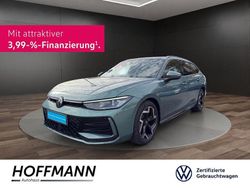 Grün Gebraucht 2024 VW Passat R-line Kombi | 41.990 € (Guter Preis)