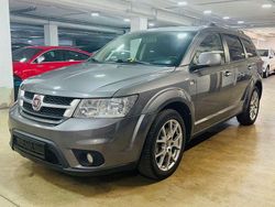 Grau Gebraucht 2013 Fiat Freemont Lounge SUV | 10.980 € (Etwas zu teuer)