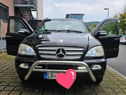 Schwarz Gebraucht 2004 Mercedes ML270 SUV | 5.550 € (Fairer Preis)