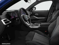 Blau Gebraucht 2024 BMW 330e Kombi | 57.263 €