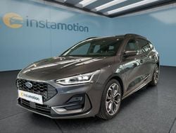 Grau Gebraucht 2025 Ford Focus Kombi | 37.999 €