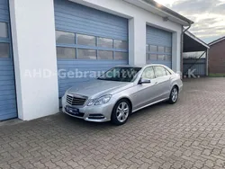 Silber Gebraucht 2011 Mercedes E220 Avantgarde Limousine | 12.990 € (Fairer Preis)