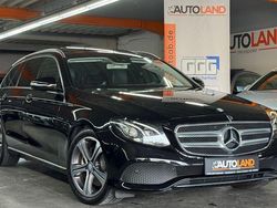 Schwarz Gebraucht 2017 Mercedes E200 Limousine | 21.999 € (Fairer Preis)
