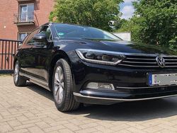 Schwarz Gebraucht 2015 VW Passat Highline Kombi | 13.600 € (Fairer Preis)