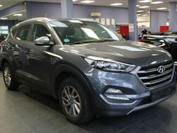 Micron grey Gebraucht 2016 Hyundai Tucson Intro Edition SUV | 12.980 € (Fairer Preis)