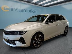Grau Gebraucht 2024 Opel Astra Limousine | 24.799 € (Fairer Preis)