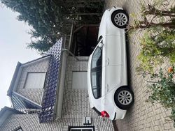 Weiß Gebraucht 2011 BMW 116 Kleinwagen | 4.500 € (Fairer Preis)