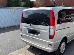 Grau Gebraucht 2008 Mercedes Viano Van / Kleinbus | 9.750 € (Guter Preis)