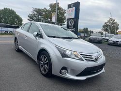 Silber Gebraucht 2013 Toyota Avensis Edition Limousine | 7.700 € (Fairer Preis)