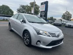 Silber Gebraucht 2013 Toyota Avensis Edition Limousine | 8.500 € (Fairer Preis)