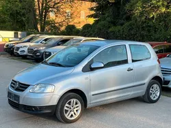 Silber Gebraucht 2006 VW Fox Basis Kleinwagen | 2.999 € (Teuer)
