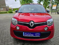 Rot Gebraucht 2018 Renault Twingo LIMITED Kleinwagen | 6.800 € (Fairer Preis)