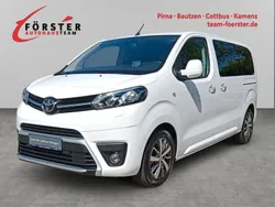 Weiß Gebraucht 2021 Toyota Proace Team Van | 36.890 € (Teuer)