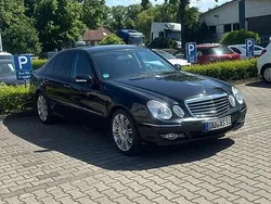 Schwarz Gebraucht 2008 Mercedes E200 Avantgarde Limousine | 5.999 € (Etwas zu teuer)