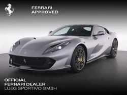 Grau Gebraucht 2018 Ferrari 812 | 329.885 € (Teuer)