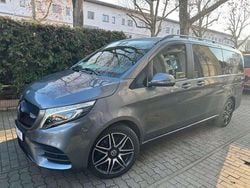 Selenitgrau Gebraucht 2020 Mercedes V220 Exclusive Van / Kleinbus | 49.850 € (Superpreis)