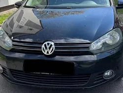 Schwarz Gebraucht 2011 VW Golf VI Kleinwagen | 3.800 €