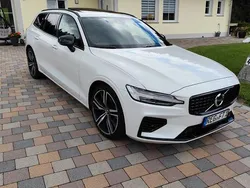 Weiß Gebraucht 2022 Volvo V60 Plus Kombi | 37.990 € (Guter Preis)