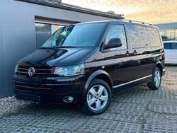 Schwarz Gebraucht 2014 VW Multivan Highline Van | 20.999 €