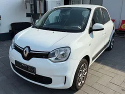 Crystal weiss Gebraucht 2019 Renault Twingo LIMITED Kleinwagen | 5.980 € (Guter Preis)
