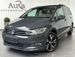 Grau Gebraucht 2020 VW Touran Highline Van / Kleinbus | 21.749 € (Guter Preis)