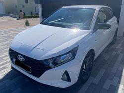 Weiß Gebraucht 2023 Hyundai i20 GO! Limousine | 16.990 €