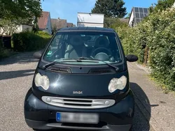 Schwarz Gebraucht 2005 Smart ForTwo Coupé Coupé | 1.599 € (Fairer Preis)