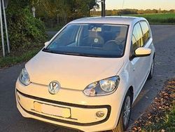 Weiß Gebraucht 2012 VW up! high up! Kleinwagen | 7.000 € (Teuer)