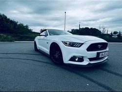 Weiß Gebraucht 2016 Ford Mustang GT Convertible Cabrio | 33.999 € (Superpreis)