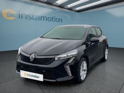 Schwarz Gebraucht 2024 Renault Clio V SE Kleinwagen | 17.549 € (Etwas zu teuer)