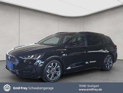 Agate black metallic Gebraucht 2024 Ford Focus ST-Line X Kombi | 21.900 € (Guter Preis)