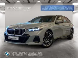 Grau Gebraucht 2024 BMW 520 Comfort Edition Kombi | 54.690 € (Fairer Preis)