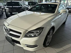 Weiß Gebraucht 2013 Mercedes CLS350 AMG Limousine | 29.499 € (Teuer)