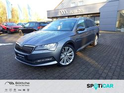 Graphitegrau metallic Gebraucht 2022 Skoda Superb Style Kombi | 26.850 € (Etwas zu teuer)