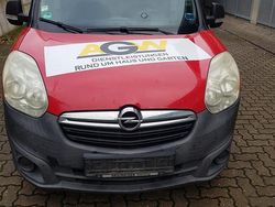 Rot Gebraucht 2012 Opel Combo Van / Kleinbus | 2.800 €