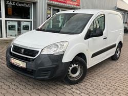 Weiß Gebraucht 2017 Peugeot Partner Comfort plus Van | 9.699 € (Fairer Preis)