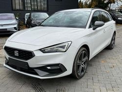 Weiß Gebraucht 2021 Seat Leon FR Limousine | 14.990 € (Fairer Preis)